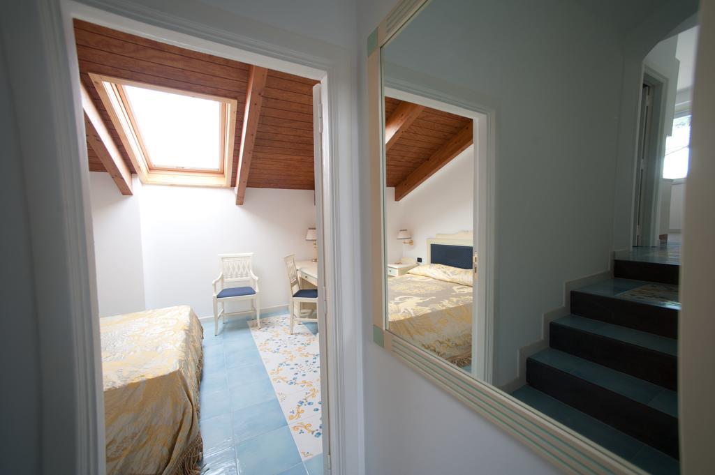 Apartamento Palazzo Della Monica Vietri Habitación foto